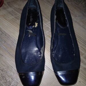 Calvin Klein Women's Navy and Silver Flats